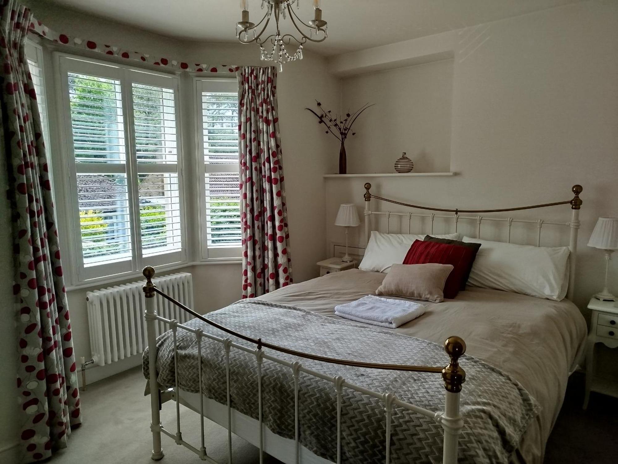3 Bedroom Cottage In Sunninghill, Ascot Kültér fotó