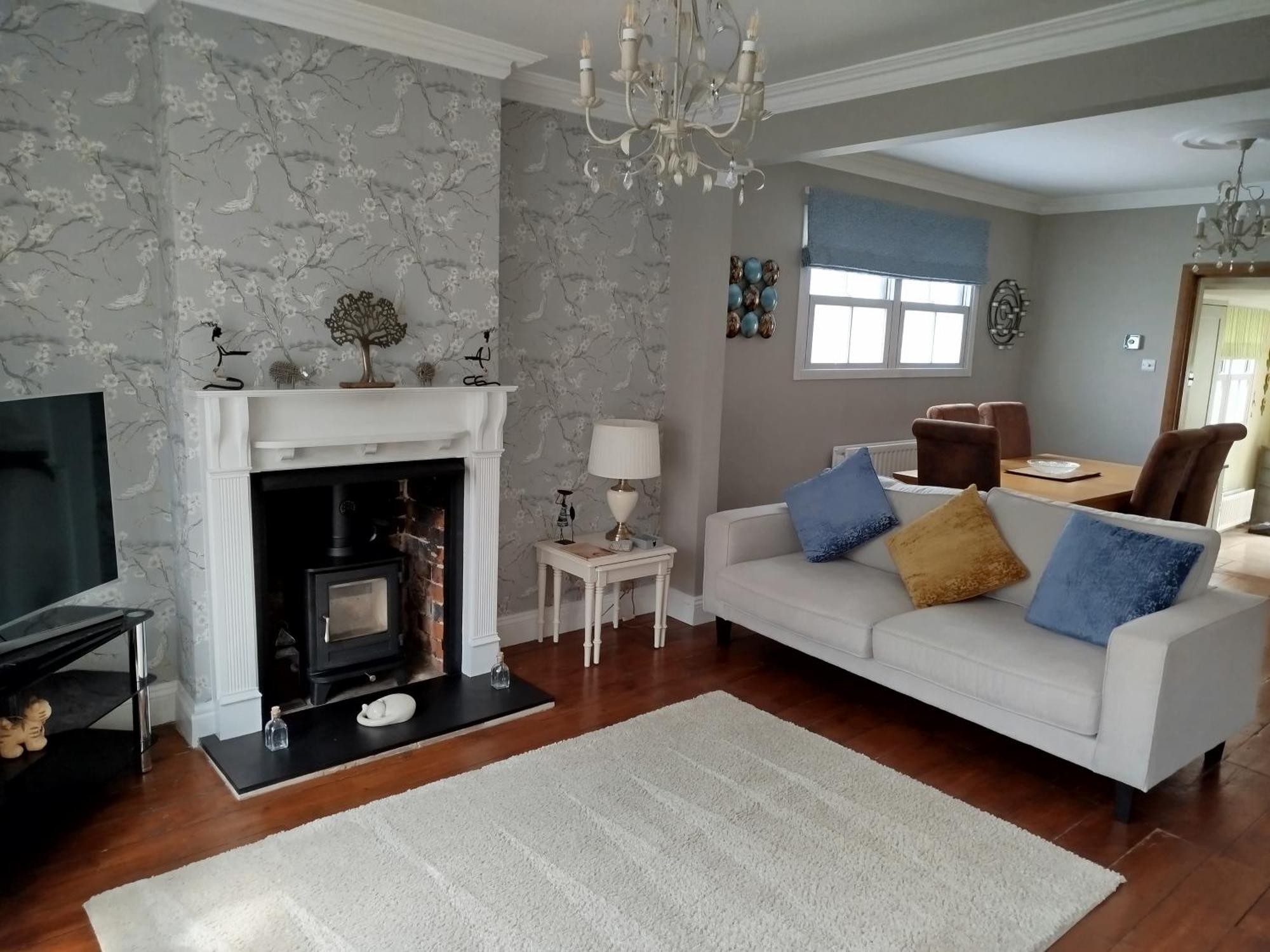3 Bedroom Cottage In Sunninghill, Ascot Kültér fotó